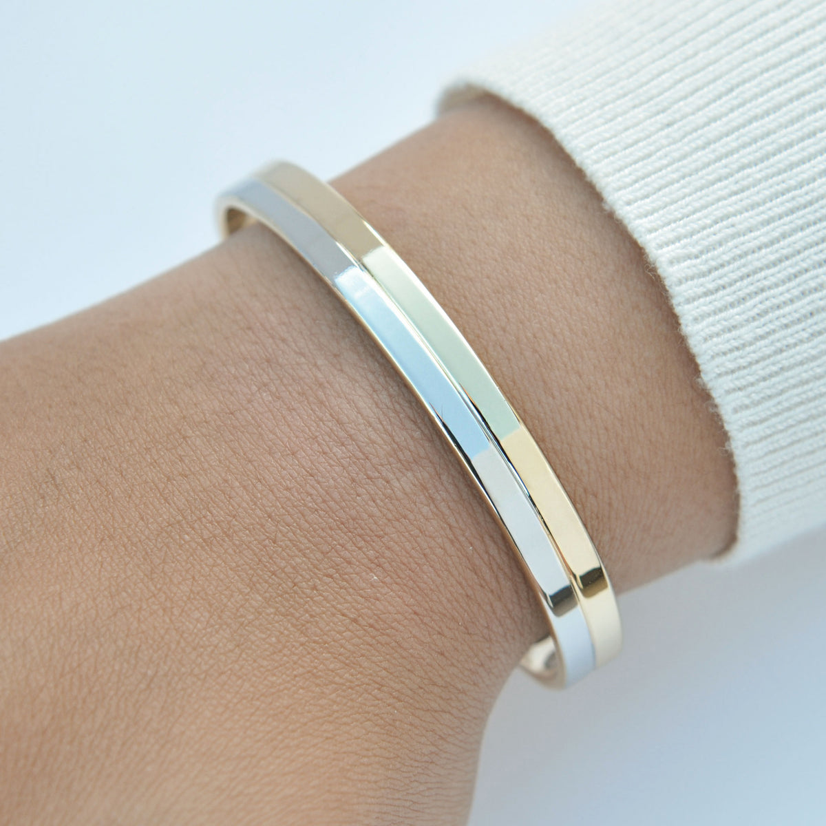 Ladies magnetic bracelet - Family business - DEMI+CO Jewellery